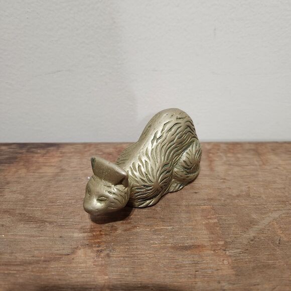 Vtg Brass Kitty Cat Kitten Feline Bookshelf Knick Knack Paperweight Shelf MCM - Picture 1 of 7